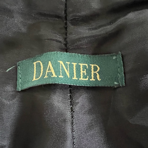 Danier VINTAGE Leather Pants - Picture 5 of 5